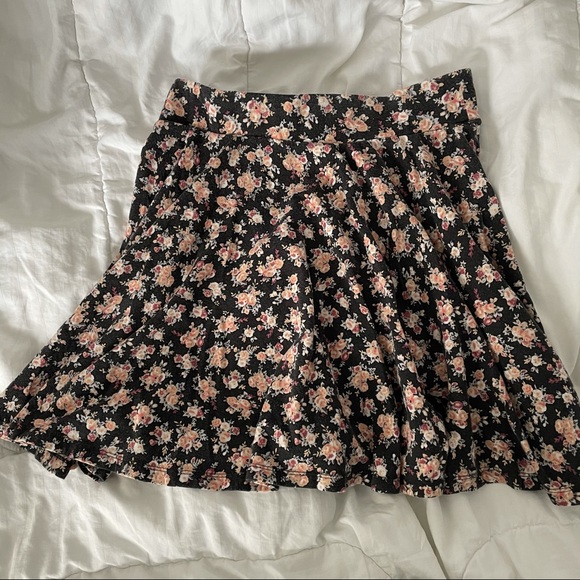 UO Pins and Needles Skater Skirt - Picture 2 of 5